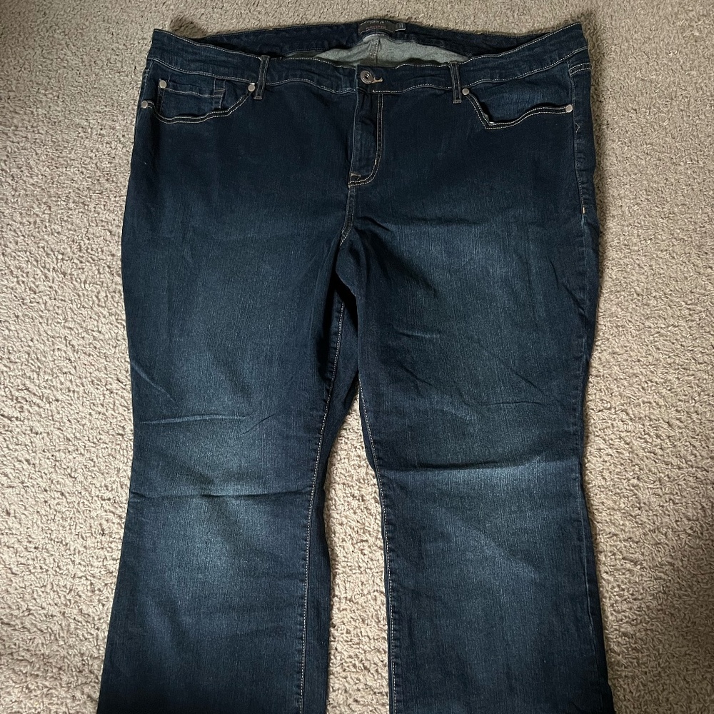Torrid Mid-Rise Slim Boot Jeans-- size 26R